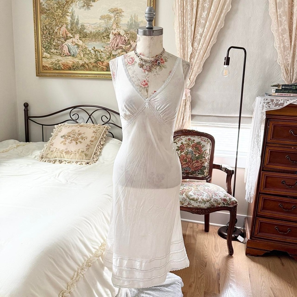white lace slip dress  vintage size medium white slip dress